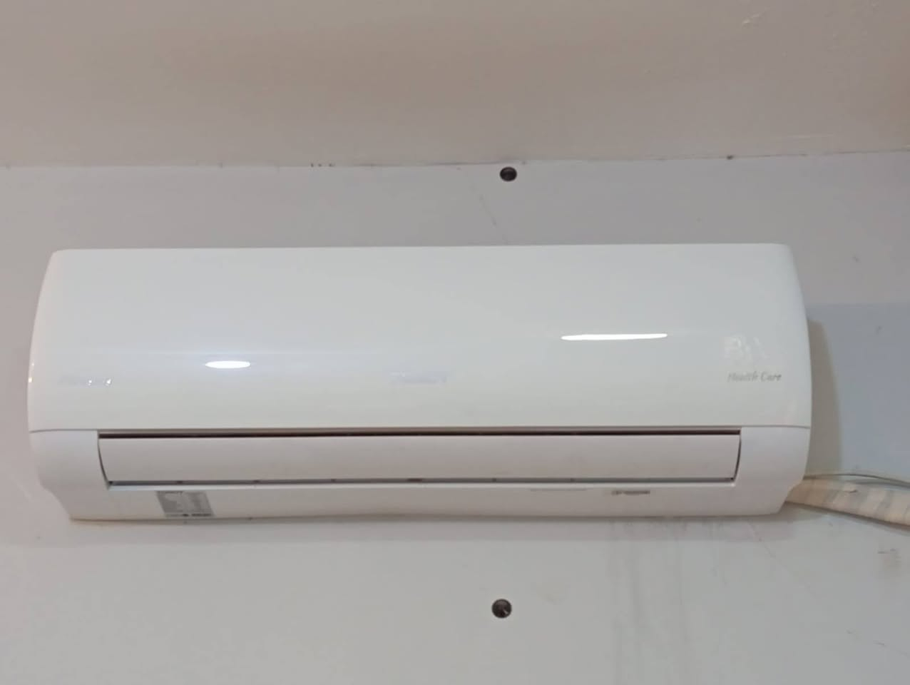 التعاون للتبريد *********** وتساب 📞
تصليح داخل بيتك لا تتعب وتحتار 
تنصيب - صيانه - تنظيف.                            ورشات متنقلة لصيانه وتنصيب وتركيب وتنظيف وغسل جميع انواع التبريد.   صيانه عامه.                               ضمان في العمل ⭐️.    ورشاتنا متنقله لصيانه وتنصيب وتركيب وتنظيف وغسل جميع انواع التبريد (سبالت ومكيفات )
