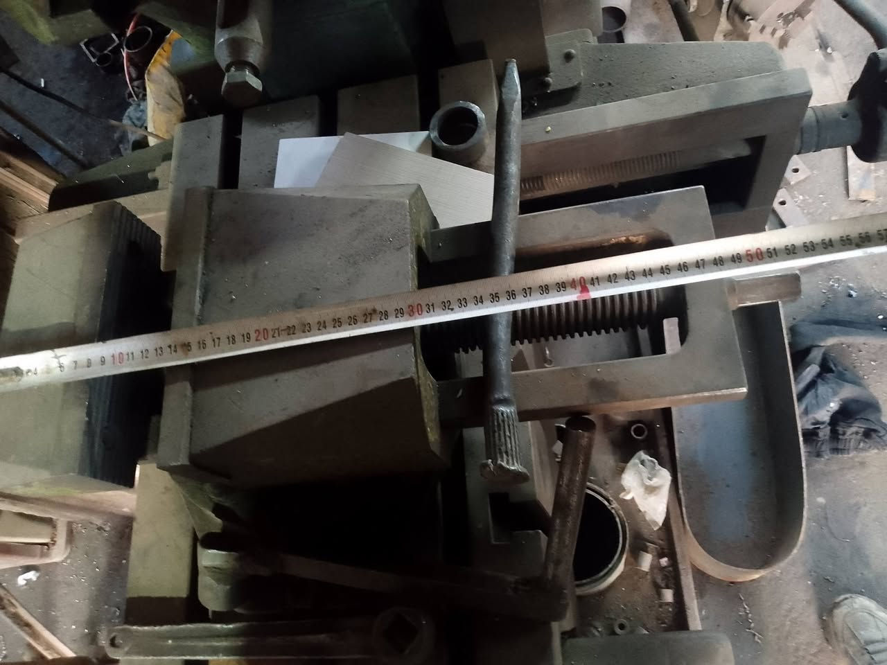 رنده جيكي شوط 60 مع منكنه و دفايدنك شرط الشغل و النظافة للبيع السعر تواصل عالرقم *********** وات ساب
