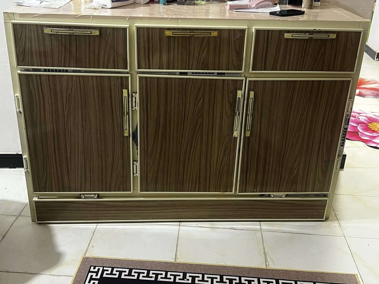 غراض للبيع نضيفة للاستفسار ***********
