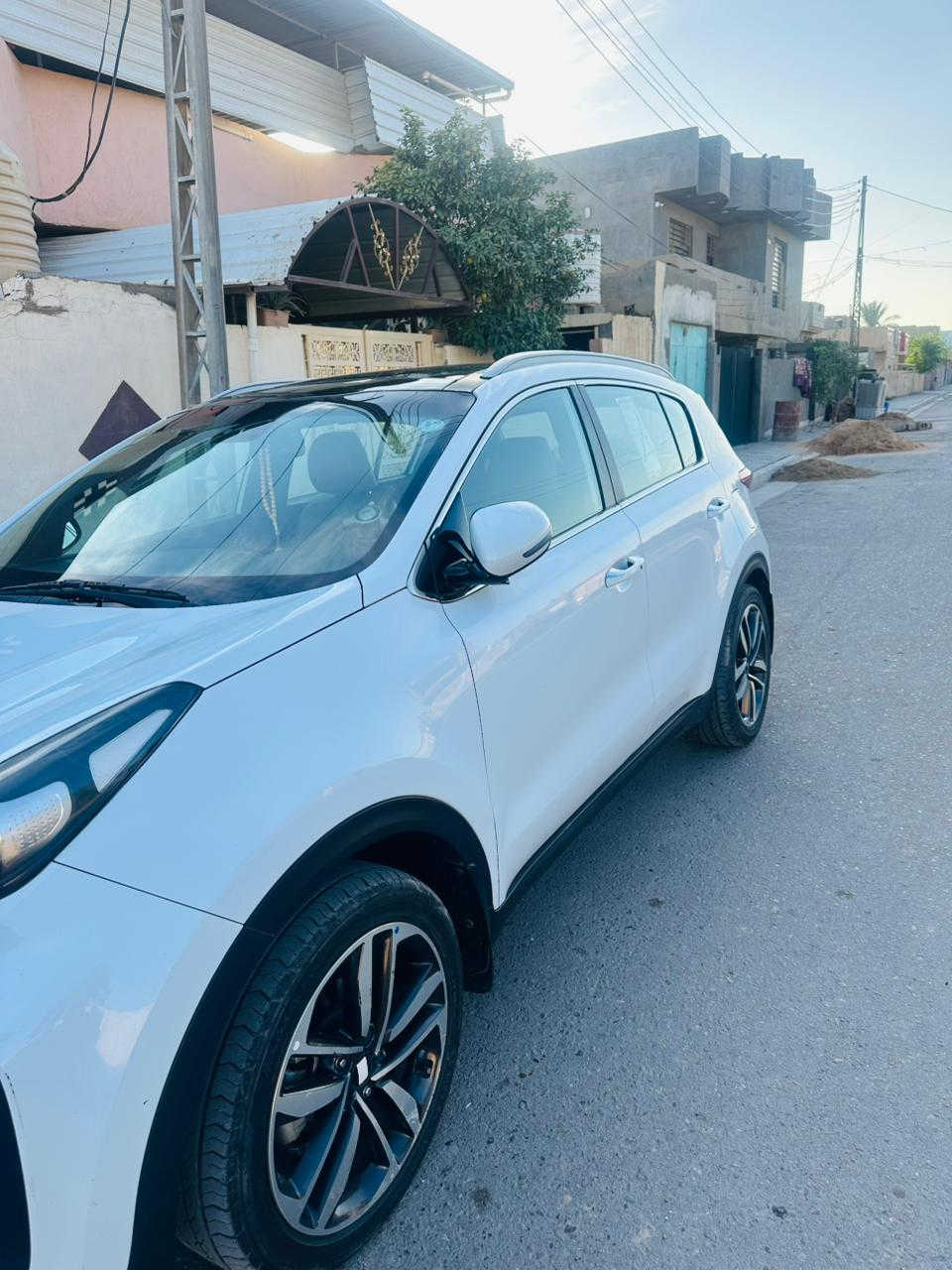 للبيع كيا سبورتج خليجي 2020 

فول مواصفات فتحة سقف بانوراما 

يصمه أبواب تشغيل عن بعد أشاره ترحيب مري شفط حساسات 

رقم بغداد كشنات جلد كشنات كهرباء  داخل لونين دشبول تبربدقطعتين لايت زنون كير اوتوماتيك محرك2000دوش مكفول ماشيه90كم 

السعر 192وبيها مجال هاتف ***********

مكلف بالنشر
