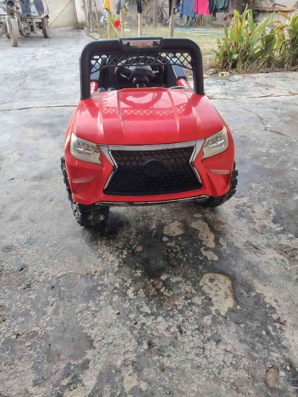 مكلف سيارة ام شحن للبيع  كلشي ما بيهة الهاتف
***********
