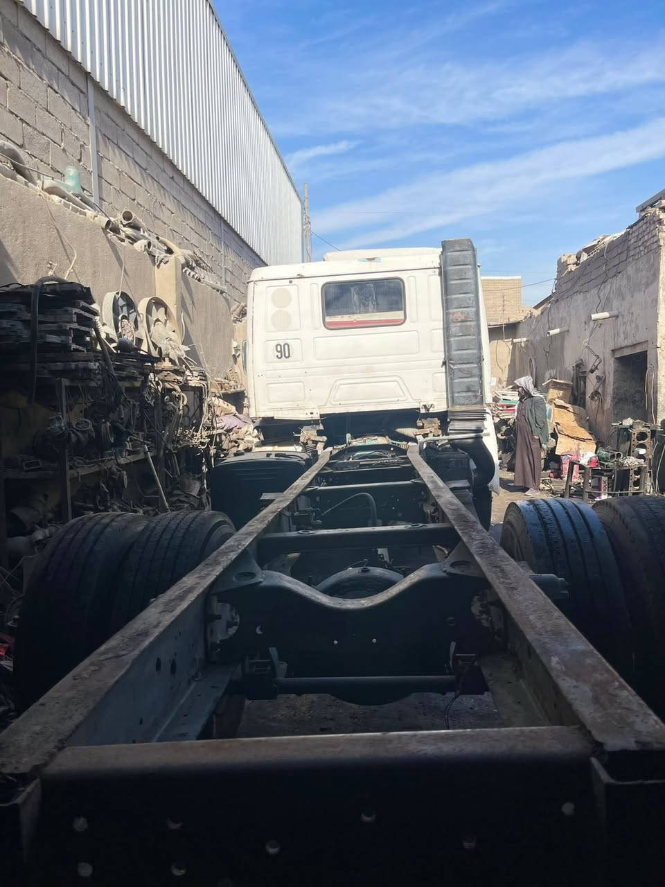 سياره  راس تريله موطله جانت تنكر ماي المكان البصرة الزبير رقمها بصرة الماني مكينه 112 ونص لا تبخر ولا تنقص سياره حلوه طخم تاير سبرنك ورا وكدام سياره حلوه للاستفسار
***********__***********
