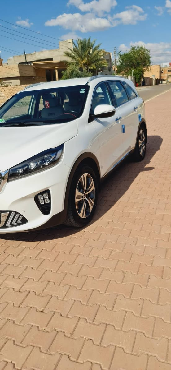 السلام عليكم
سورنتو 2020 للبيع مواصفات معروفه ماشيه 53الف

كفاله عامه 

السياره  من دخلت العراق وهي يمي يعني مالك واحد

السعر 280$

يرهم مراوس مع إلنترا كورولا سيراتو 

غير متواجد على الفيس للاتصال او الواتساب ***********
