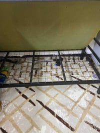 جربايه حديد كلش نظيفه للبيع السعر 150 العنوان الدوره 07826598502