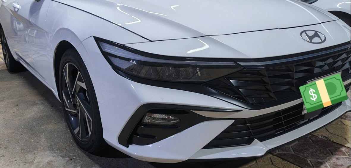 هيونداي النترا موديل 25 تجميع صيني 
رقم اربيل بسم شركة وكالة او تحويل مضمون 
كفالة عامة فقط بارد بالباب العبري كلش خفيف وما يبين 
ماشيه 25 الف 
سياره جديدة كلش شرط ترايها زيرو  
مكانها بصرة 
***********
