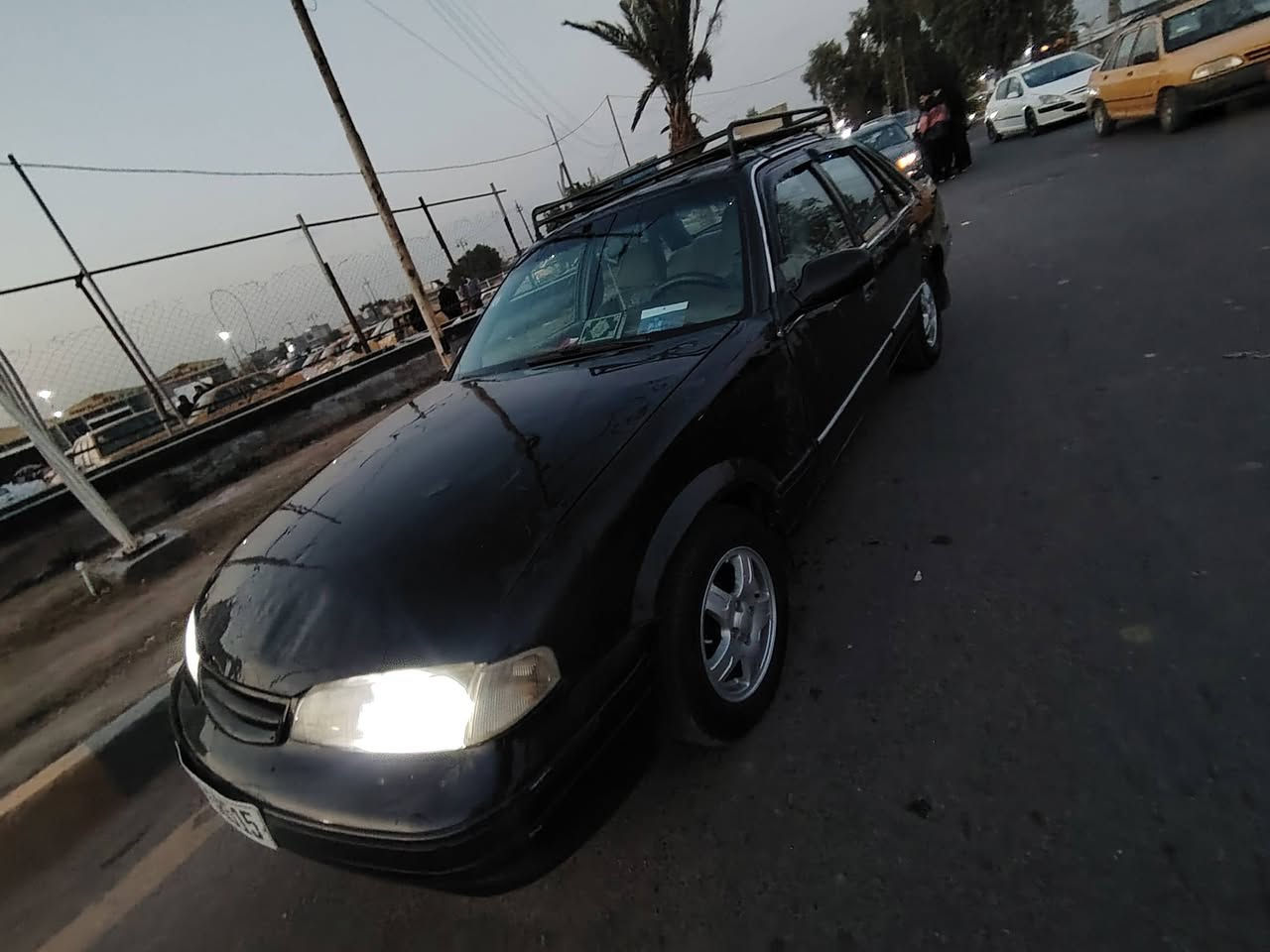 السلام عليكم دايو برنس للبيع موديل ٩٦ سنويه جديده سعره ٤١ بيه مجال شي بسيط *********** للاستفسار
