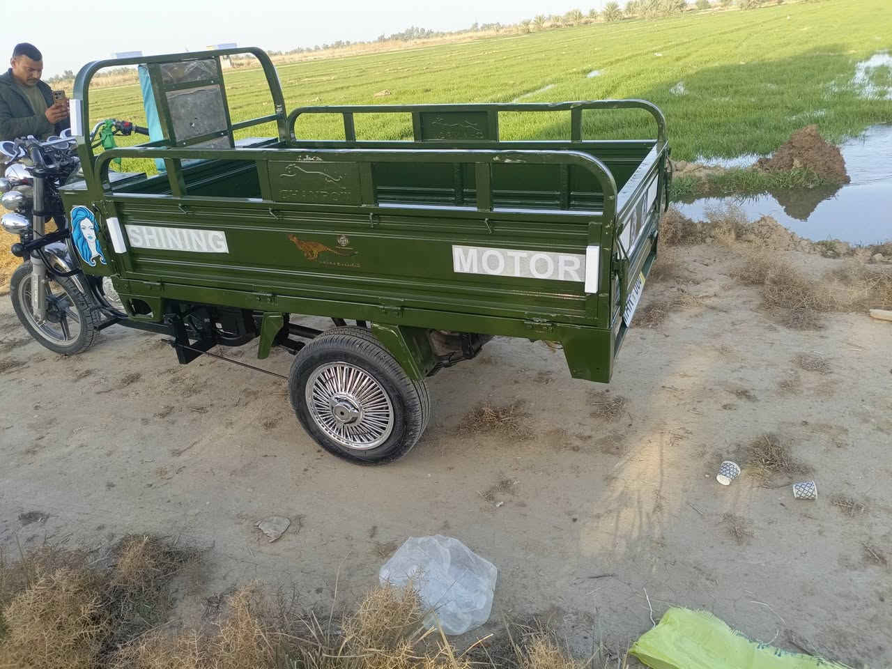 السلام عليكم ستوته للبيع موديل 20 مقفوله ورقبه شاصي اوراق مكينه 24 العنوان بابل الشومي السعر 1,550 
***********
***********
