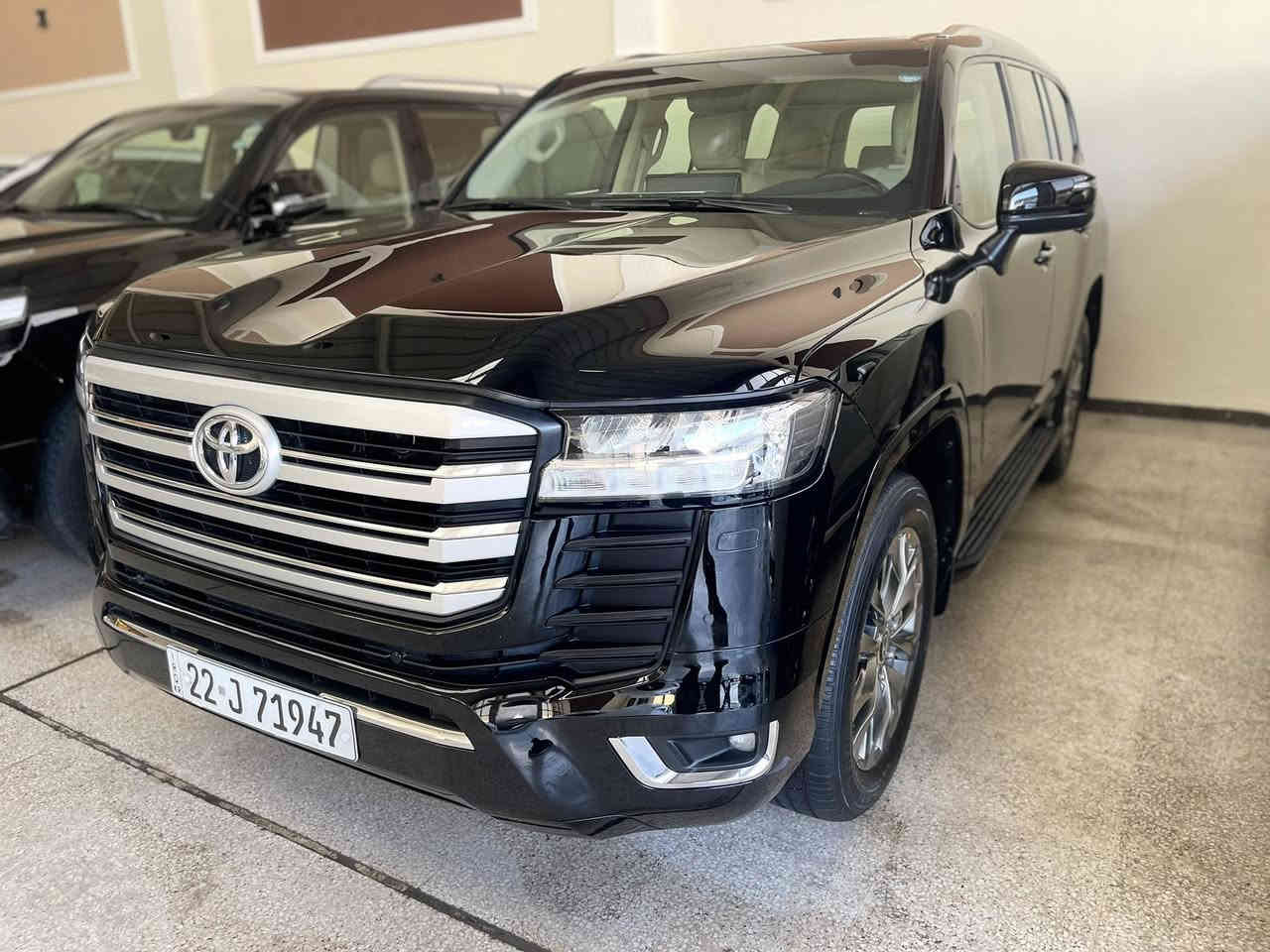 سلام عليكم لاندكروزر موديل 2022شركه ساز شاشات وتطبيق مكفوله كفاله عامه بسمي تريدتحويل تريد وكاله البيع اومراوس حسب القناعه مكاني بغداد ***********
