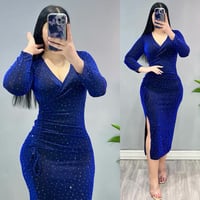 فستان أنيق • لمعة ستراس • فري سايز ٥٠-٨٥ كيلو