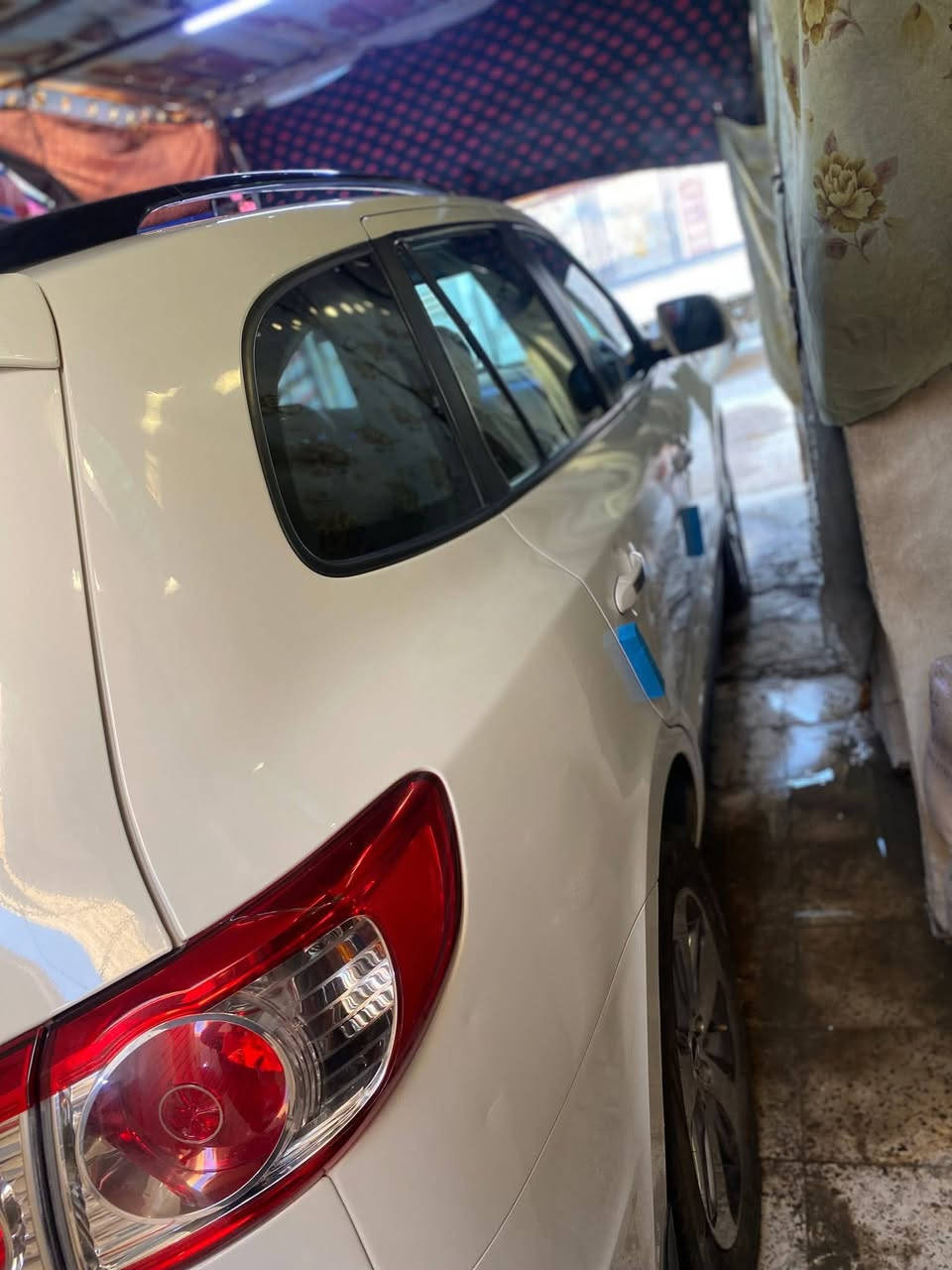 هونداي سنتافي خليجي موديل ٢٠١٢ رقم كربلاء الدولي
فول مواصفات  
السيارة مكفوله من ضربه وصبغ وتبديل كفاله عامه
المواصفات فول الفول
فتحة سلايت 
يدات نيكل 
تحكم ستيرن جهتين 
صاج داخلي حتى الستيرن صاج 
٧ راكب 
٣ قطع تبريد 
ويل كب كروم بلادي (٥ ويل كب فراشه )
اشاير بالمري 
ثلاجة بالجكمجة 
السعر ٢٩٠ 
مكاني بغداد-الرصافة
تفاصيل اكثر/الاتصال 
‏‭٠٧٧٠ ٢٨١ ٨٤٥٣‬
سونار ضمن المنشور 
وين ميعجبك افحص /
وشرط دك جرس بل ١٢٠ 
ماشيه ١٢٥ حقيق
