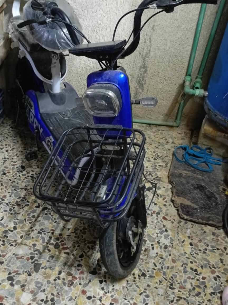 سلام عليكم
بايسكل شحن استخدام قليل جاهز مابيه اي شي السعر 250
المكان كربلاء  حي العامل للاستفسار /***********
