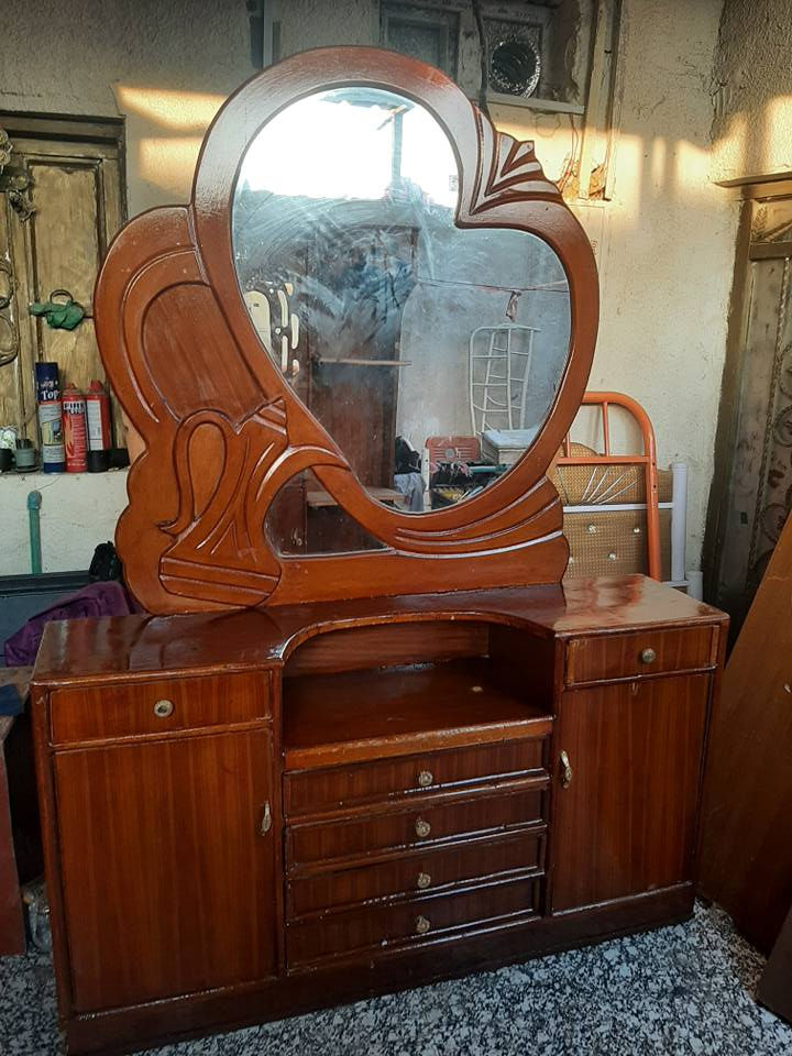 ميز مراي صاج العراقي السعر ٤٥
0772 374 2606 البصرة, العراق
