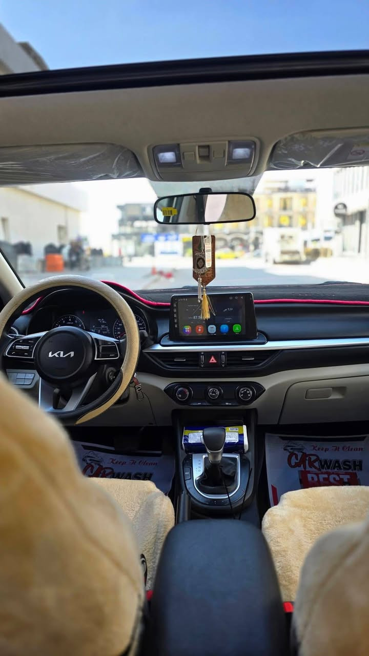 سيراتوا موديل 24 خليجي
محرك 2000
كفالة عامة عدا بارد اشبر موضح بسونار 
كير ومحرك كفالة شرط تخم تواير حدادية 100%
سيارة ماتصرف ربع عليها جاهزة اعله آخر حباية مال جناي
شاشة وكاميرا وحساسات واشاير بالمري وفتحة فول مواصفات عدة البصمة
السعر 191 وبيه مجال 
المكان السماوة
***********
