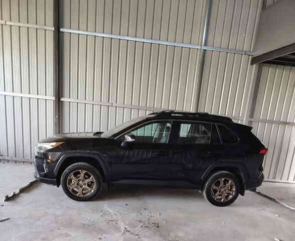 راف فور وود لاند ادشن
بدون فتحة
بدون ايرباگ
بدون دواخل  
بنيد مبدل نفس اللون يعني بدون صبغ السيارة
موديل 2023
ماشية 26000 mile
السعر 23500
مكانها بغداد شارع 6
***********
