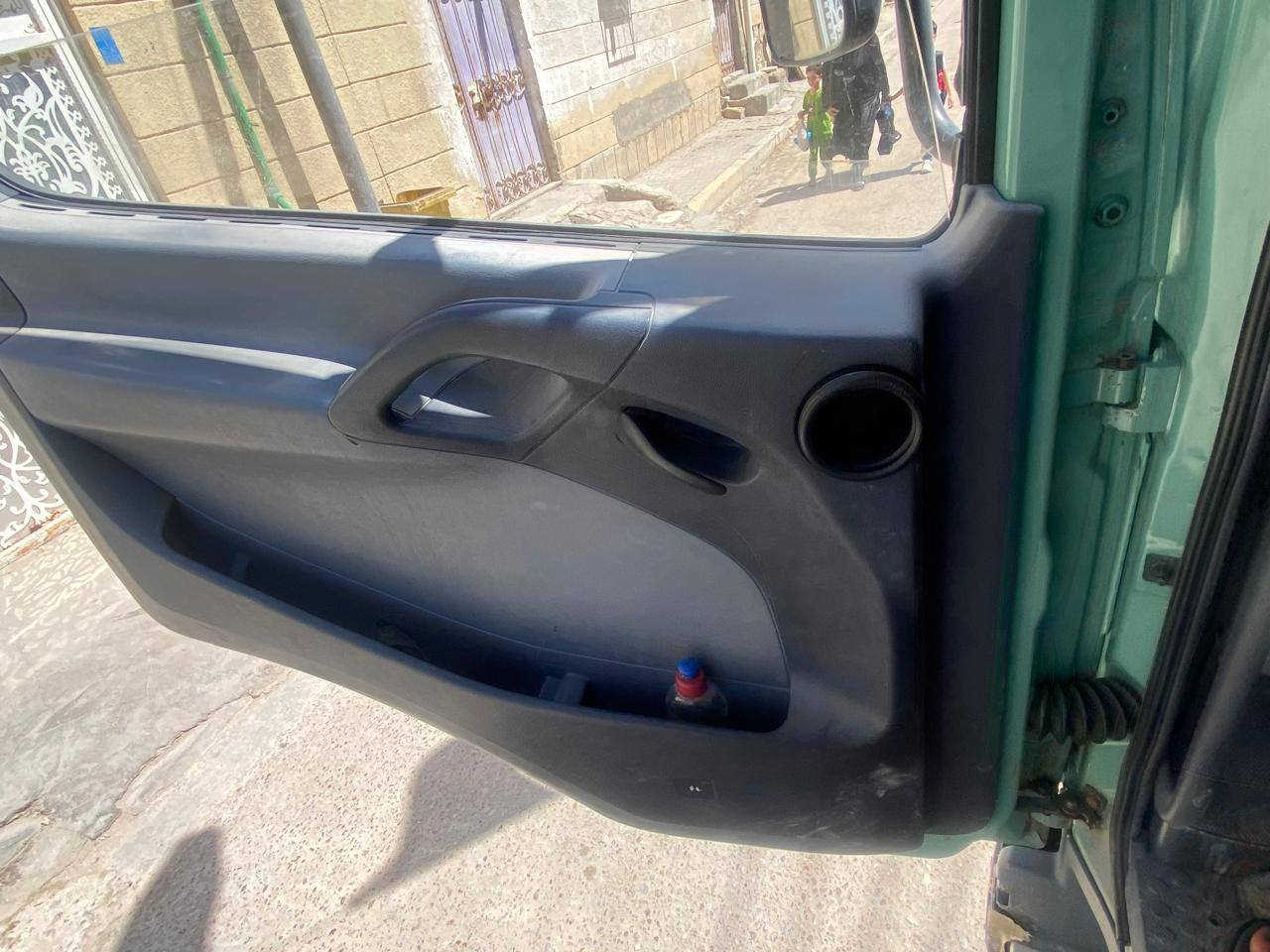 السيارة بسمي دهوك مديل 2004 السنويه تنتهي بل 2027 مكينه 4 اسلندر فحل10 براقي حمولة 10 طن السعر 175 وبيه مجال السيارة كفالة من كلشي *********** اتصال اهذ الرقم
