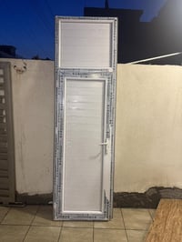 للبيع مكاني البلديات كلش نظيف  عرضه 80 وطوله 170  قيم واخذ   077344443...