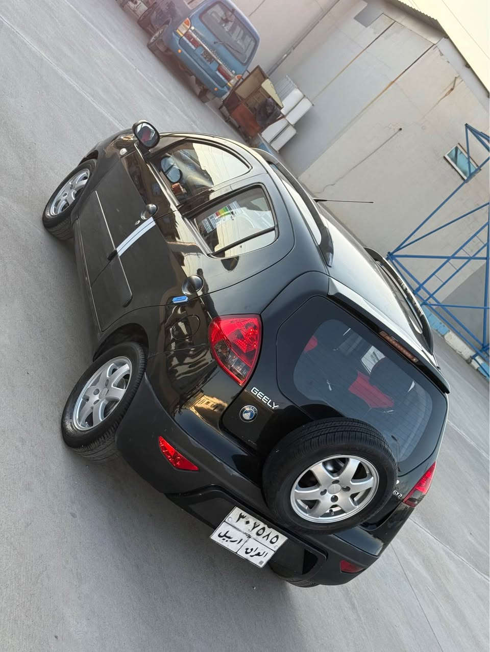 واتس ئاپی لەسەرە (***********)
 
GEELY PANDA 🐼 2013
حجم گەورە 

(گێڕ تۆماتیک )

نرخی 46 وەرەقە
 4 وەرەقە غرامەی لەسەرە دەیگەڕێنمەوە 

تەبریت و مەکینە و گێڕی بە شەرتە 

سەیارەکە سێ پارچەی  سبوخە 
دەعمی قورسی نیە 

چوار تایەی تازەی لەسەرە 

سەیارەکە زۆر جوانە و یەک دینار مەسروفی تێدا نیە هەموو گیانی بە شەرت فەحس 

سعری ٤٦ وەرەقە 

سەیارەکە لە هەولێرە
*********** Singapore
