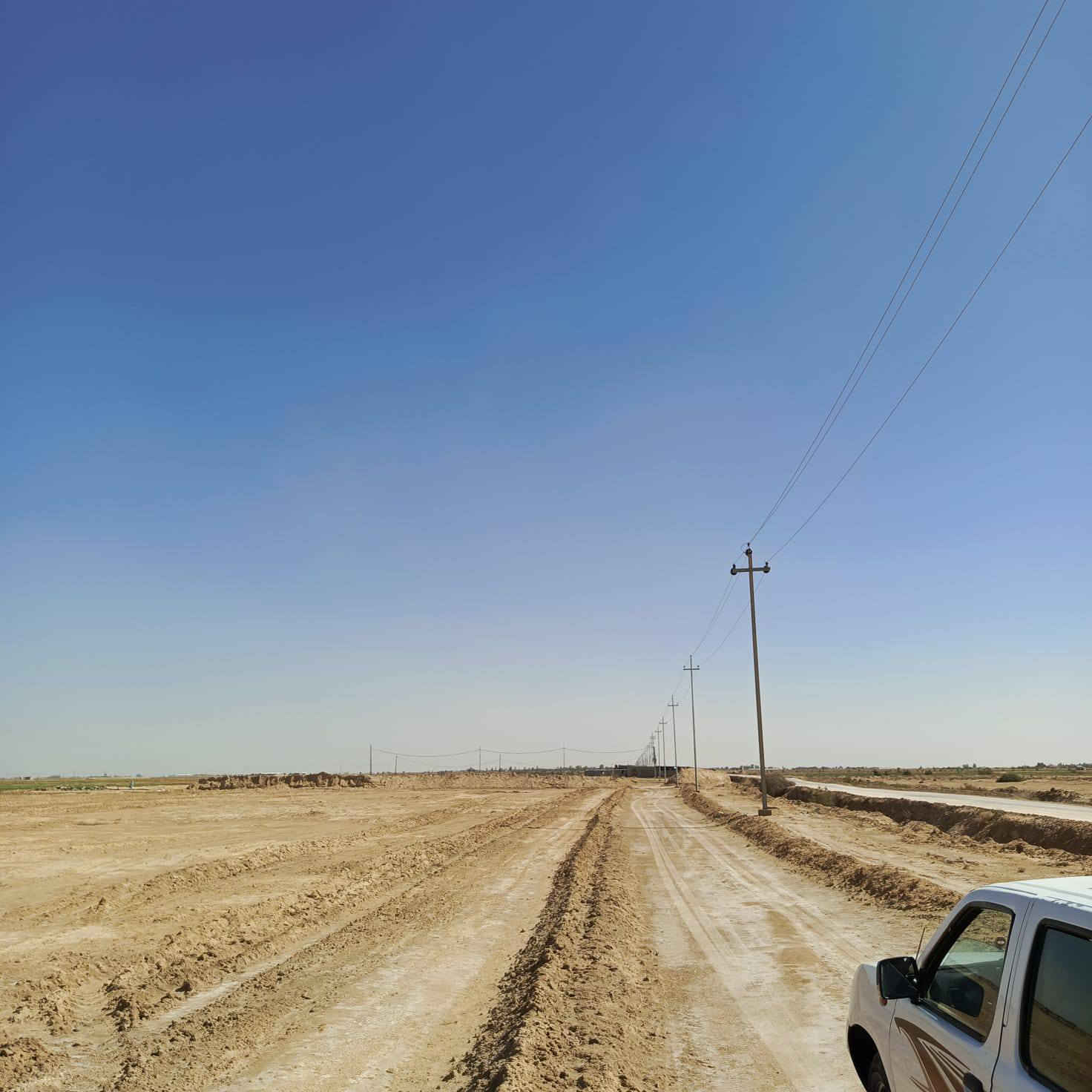 م عليكم  ارض زراعيه للبيع المساحه 500دونم  العقد مجدد لل28 أو لمحوله بصدر الكاع الكهرباء اصوليه ميه بل ميه من قبل الدولة الأرض تنباع من مساحه حسب  بكيفك شكد تريد من ميه دونم  للخمسميه دونم العنوان النجف العزيه شارع البحيرات
مكلف بلنشر رقم صاحب الأرض ***********
غير متواجد على فيس
