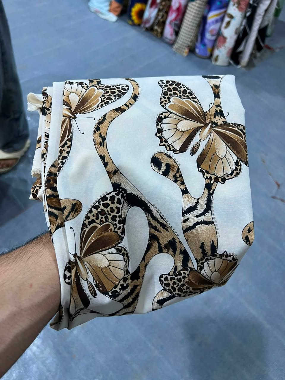 مساء الخير والعافيه 🔥😍

اليوم اجيتكم بعرض تفليش عمي العزاز 🥳😇

مارينا سندرلا القطعه ب 3ونص بس وكل 3 بعشره بلااااشش ✅🤝
 لحكن ع العرض يابه 😎📞
 يم الركن الاخضر كلشي متوفر وتدللون 🥳😇

جميع الالوان متوفره وتدللون ⭐️💣يتوفر توصيل جميع المحافظات 🚖🚖

عنوان الحله الشريعه مقابل كراج سياحي ✅💞

للحجز والاستفسار خاااص او ع الرقم ‏*********** #واتساب  #فايبر#الركن #الاخضر #اللاقمشه
