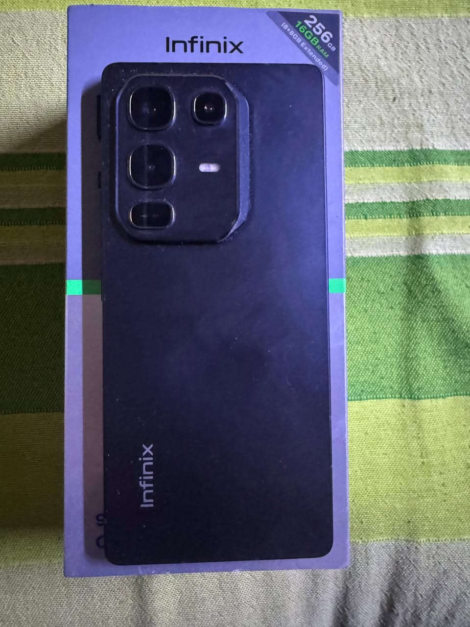 سلام عليكم 
انفينكس نوت 50 برو ذاكرة 256
لوك جديد مستعمل كلش قليل مع كامل ملحقاته الاصليه السعر 250 الف وبي مجال بسيط الهاتف***********
