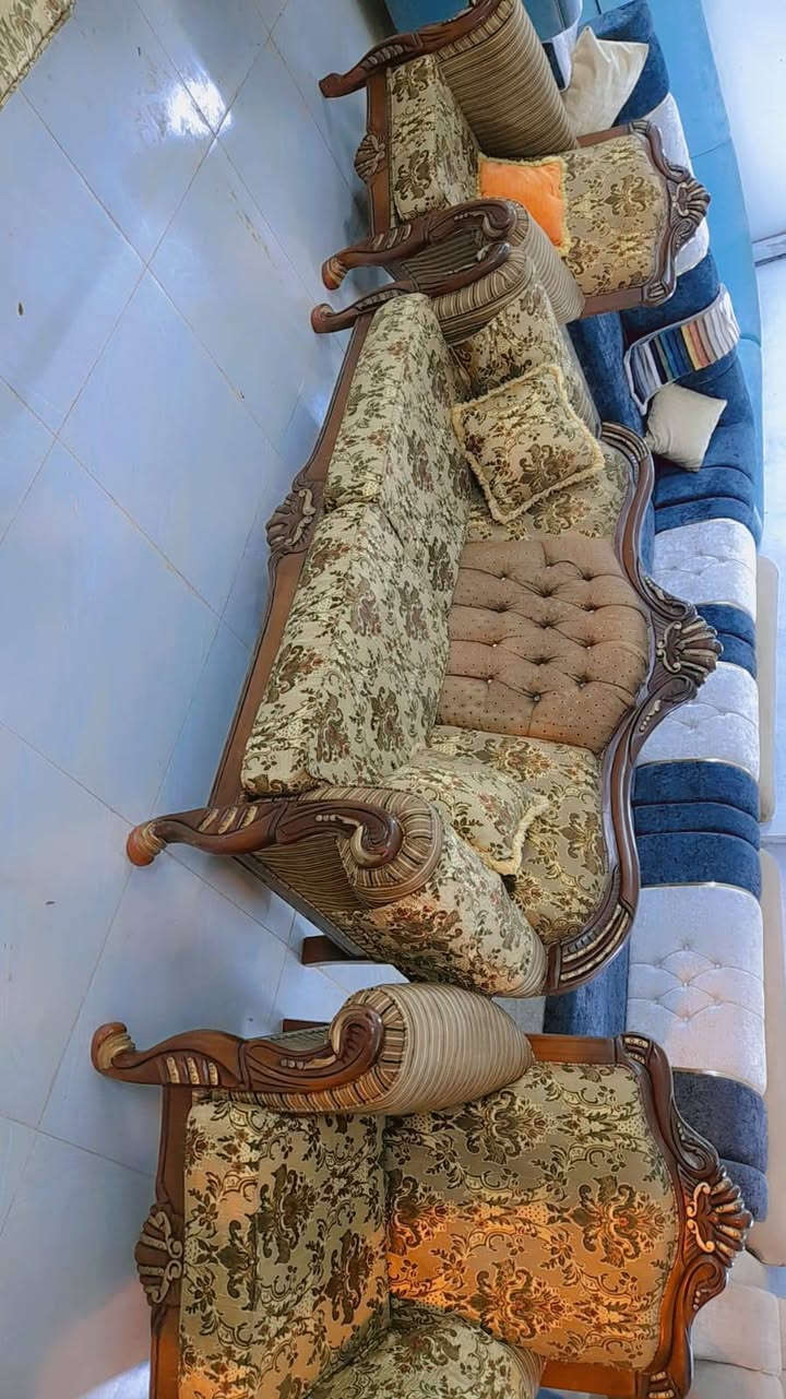 تخم قنفات مصري باله خشب زان الدرجه الاولى للاستفسار واتساب ***********
