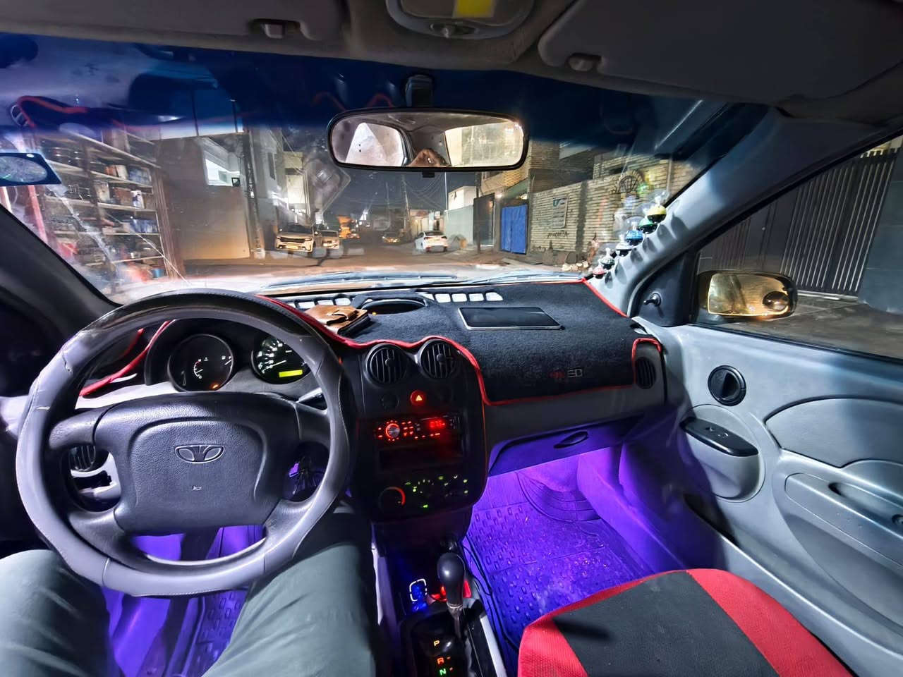 السلام عليكم للبيع افيو 2004 خليجي محرك مفتوح المرغوب كير اوتو رقم نجف انكليزي بسمي سنويه لل2031جام كهرباء كهربائيات كله شغال تبريد شغال السيارة بيه تخم ويلكب مع تخم تاير  حداديه جديده السيارة بيه خياسات بصيطة السعر 39 بيه مجال عنوان نجف  كوفه حي ميسان للاستفسار الاتصال بل رقم ***********
