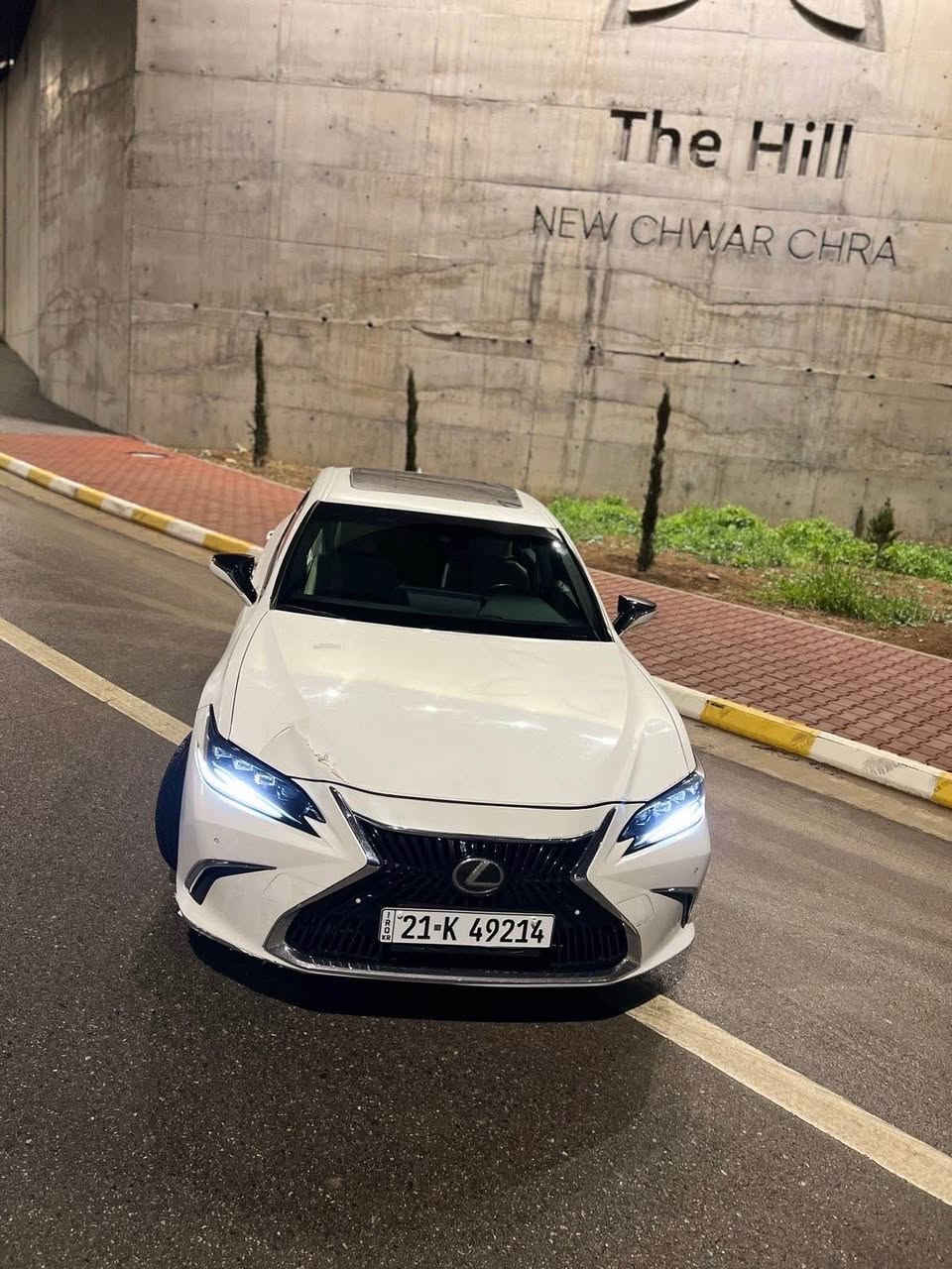 سلاوی خواتان لێبێت لێکزز 2024 بۆ فرۆشتن سەیارەکە ٤ بستۆنە مەکینەی کامریە حەجمی es250 سەیارەکە تا بلێی جوانە فول فول مواسەفاتە بەس داتاشۆ نیە  ٣٣ هەزار کیلۆمەتر ڕۆشتوە ؛ بەس  بۆنیدی گۆراوە  بە بیلاد بەس دەعامی پێشەوەی بۆیاخە سەیارەکە تا بلێی جوانەو مالی دۆستە  (سعری 285 معامەلە)ژمارە موبایل ***********.     *********** السليمانية, العراق
