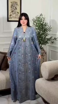 ملابس • قطع أخيرة • باقي ٣ قطع