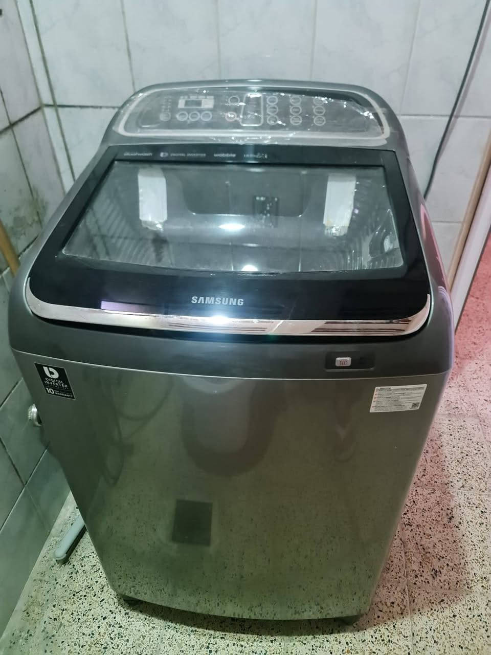 غسالات اوتوماتيك عدد 2 شرط مال بيت وبيت واحد ثنينهم بس سبب البيع تحويله  العنوان موصل الوحده 
*********** الخاص مقفل 
سامسونك 22 كيلو سعرها 400
ارجلك 9. كيلو سعرها 200
