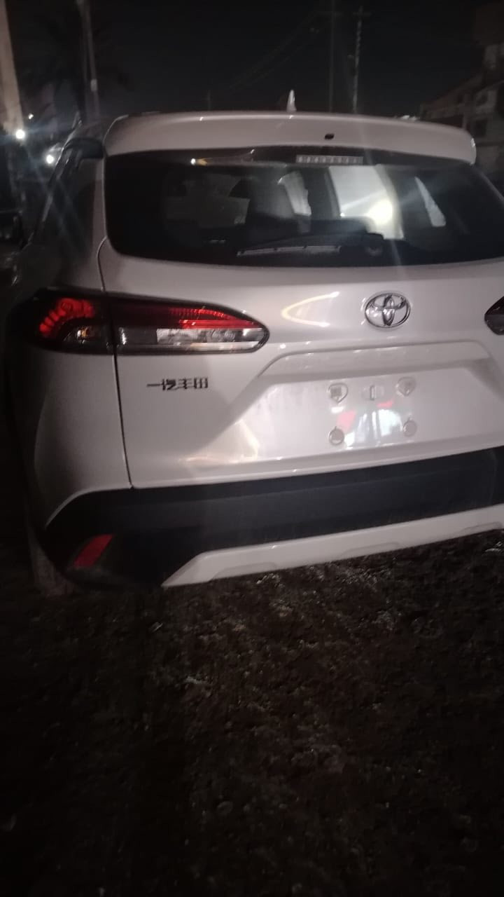 السلام عليكم 

كورلا كروس 2025

مكينه هايبرد  2000
كهرباء / بانزين
سياره ( مقترض وكفيل )
السياره ما ماشيه من المعرض للبيت

رقم بغداد ( هذا الأسبوع ندك اللوحات ) 
كفاله عامه 
مكاني ديوانيه
السعر  150$ 
رقم ***********
