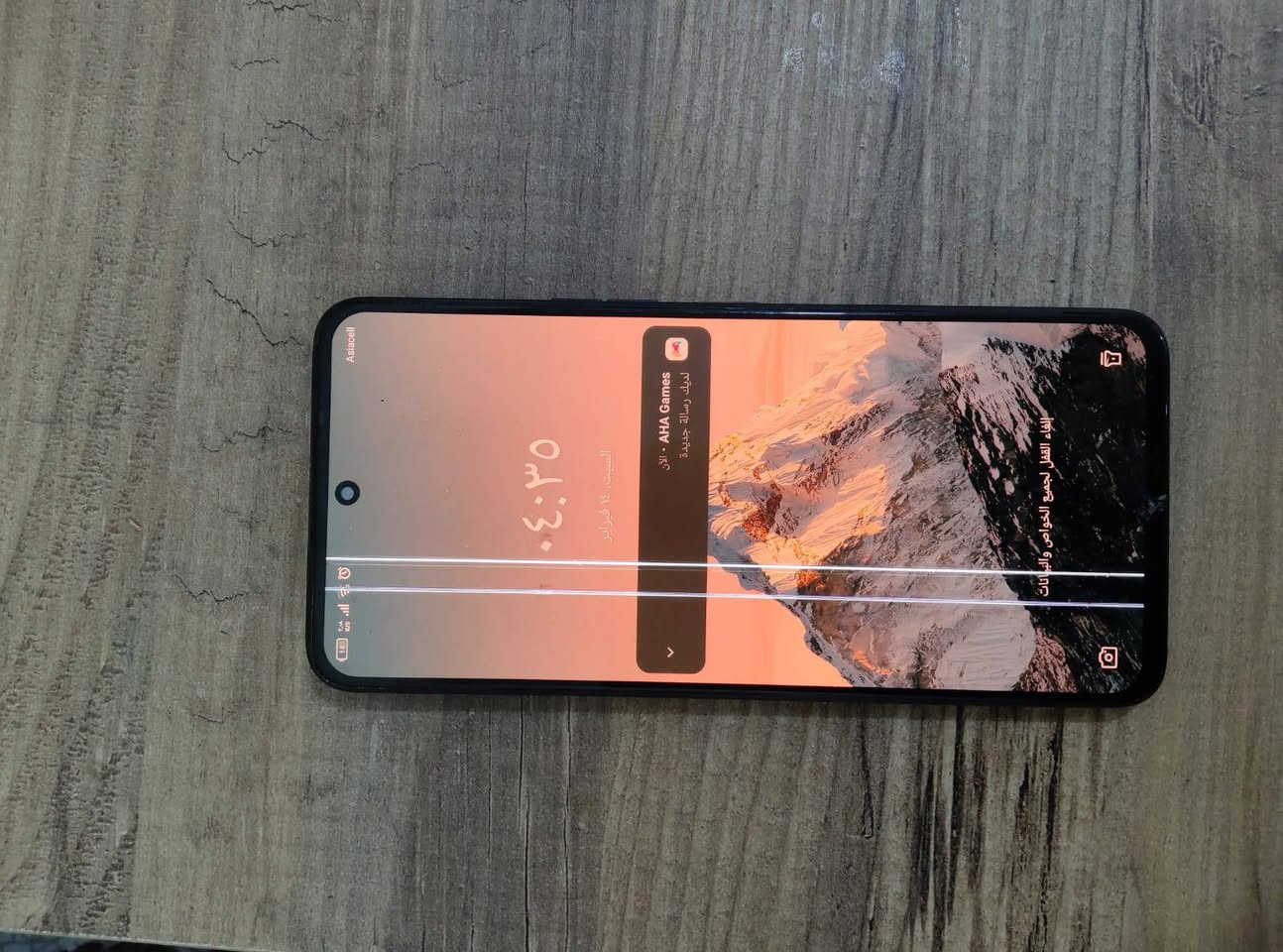 تكنوا كامون 18 برايمر
ذاكرة 256 رام 8 
الضرر خطين بالشاشة وفطور بالكلاسة مماثر على اللمس استخدام طبيعي 
المايك المكبرا بي مشكلة فقط 
سرعه الشحن 33 واط 
السعر 65 
واتساب ***********
