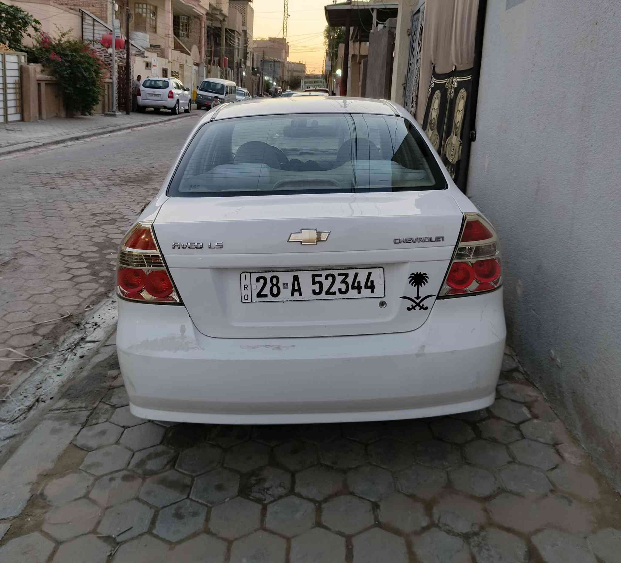 سلام عليكم افيو للبيع مديل 10 بسمي مكينه وكير كفاله 
تبريد شغال بس بيه بارد شي بصيط بل جوملغات الكدام السعر 73 وبيه مجال بصيط  مكان نجف   تصال *********** مابي وتساب
