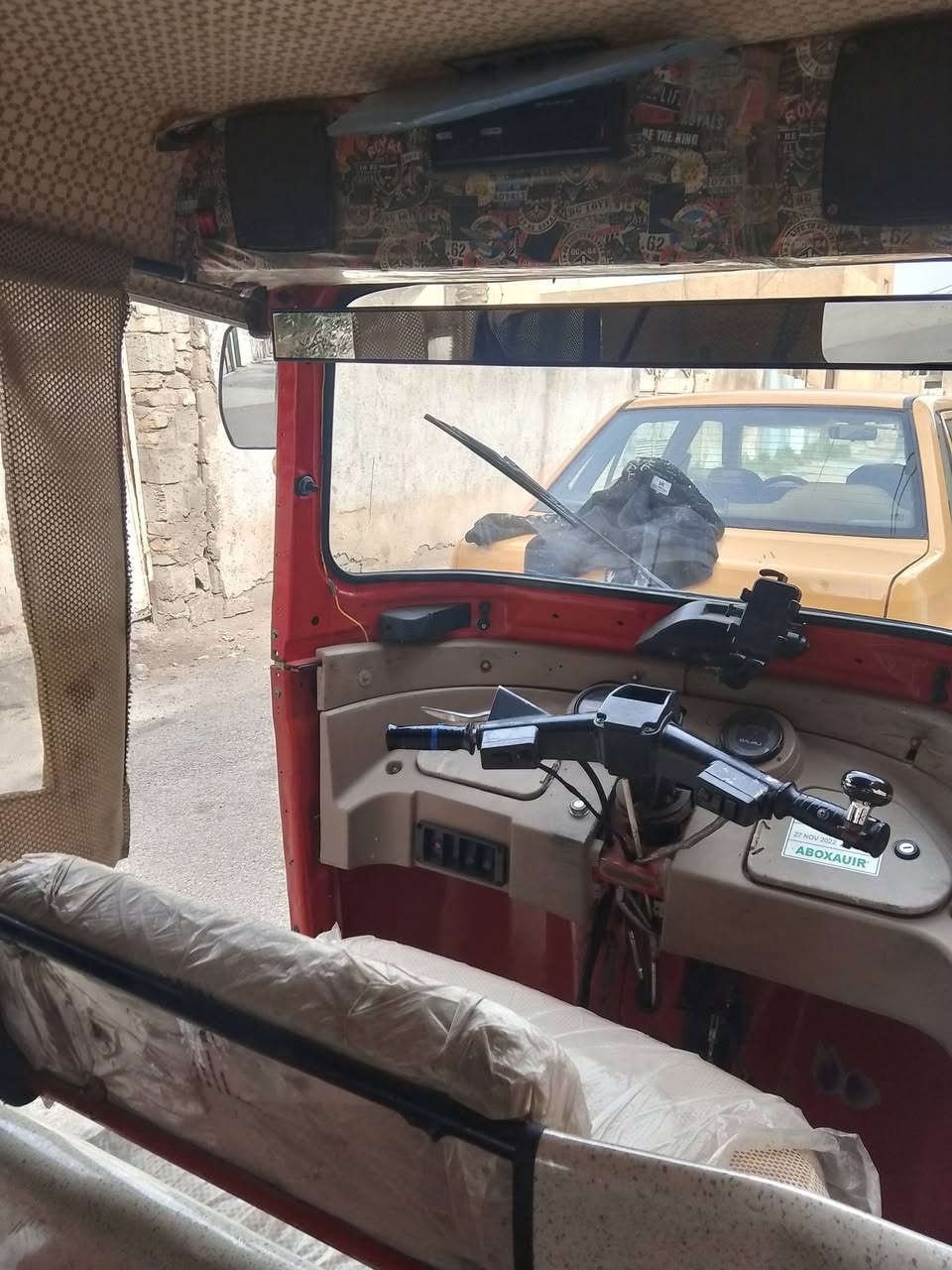 سلام عليكم تكتك بجاج مديل 2018 رقم سنويه تحويل ثاني يوم مكينه  خير من الله  كهربائيات جديده جاهزه من كل شي عنوان بغداد مدائن سعر 5,0000 وبيه مجال  ***********
