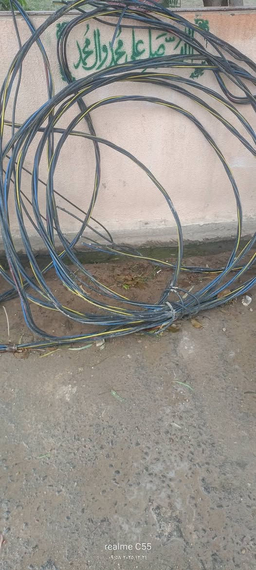 متوفر کیبل ترکی 4خطوط ابو (50)
وقطعە ابو (35) ترکی 4خطوط 
لل استفصار ***********
***********واتساب
