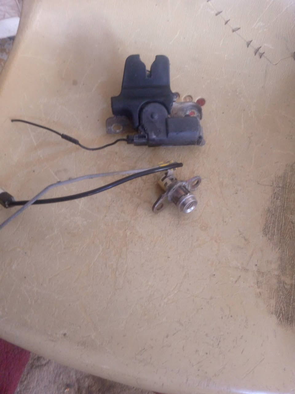 السلام عليكم غراض افلون مشط ستيرن مكاين جام قفاله جنطه مكاني بغداد ***********
