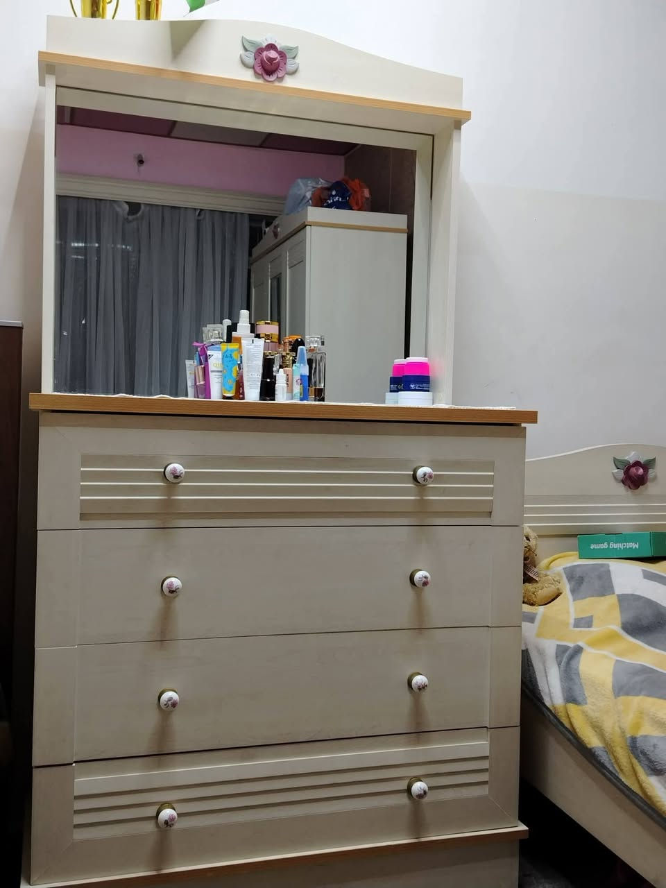تاقم نوستنی گەنجان بۆ فرۆشتن لە Decor Home کڕاوە 11 وەرەقەی پێدراوە نرخی ئێستا 320 هەزار و معامەلە
سلێمانی
تاقم نوستنی گەنجان بۆ فرۆشتن لە Decor Home کڕاوە 11 وەرەقەی پێدراوە نرخی ئێستا 320 هەزار و معامەلە


**إذا كنت صاحب هذا الإعلان وتريد حذفه لأي سبب، رجاءا أرسل رسالة إلى الدعم الفني**