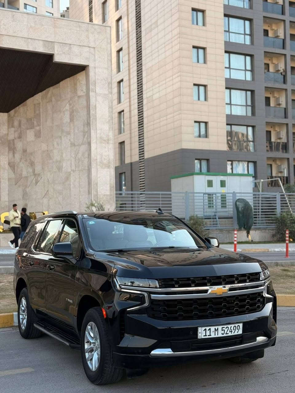 السلام عليكم للبيع تاهو LS 
لون اسود 
2023  وكالة المنصور خليجي
بچم بريمر شكل الجديد 
رقم بغداد 
مواصفات
رادار
دشبول خياط 
ثلاجة 
وتحكم ستيرن 
كامرا وشاشة وحساسات 
زنون 
تبريد 3 قطع 
2 كرسي كهرباء 
مانع تصادم 
4 وضعيات قيادة 
علامة ذهبية 
بيها بعد. مواصفات مذاكرهن
بيهة 3 قطع بخ فقط بوب ثنين وجاملغ
وباقي سياره كفاله عامه مكاني اليرموك
السعر 41.500 وبيهة مجال
‭٠٧٧٠ ٥١٩ ٣٣٢٣
