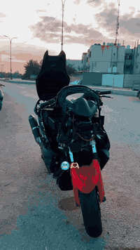 للبيع تي ماكس 2011 دراجه غراضه كله موجوده بس اني مفصخه لين الكفر الخلفي بي كسر دراجه شلعه ومعدل اشك الكاع مكينه مامفتوحه اكفله لكياه دراجه خير من الله تجي وشوف بعينك بيه كلج رياضي شراي بيه خير ويدلل متواجد خاص رقمي ‏‪0777 997 4380‬‏
