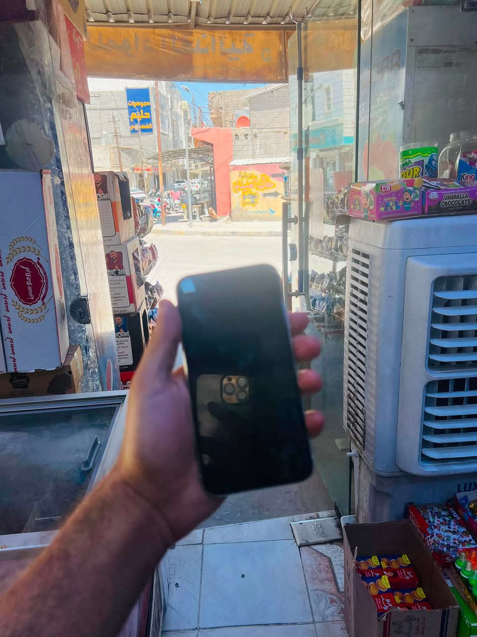 ايفون 11عادي
مستبدل شاشة وبطارية أصليات وكالة فيس ايدي شغال سعر200الف وبي مجال شوية 

رقم :***********

