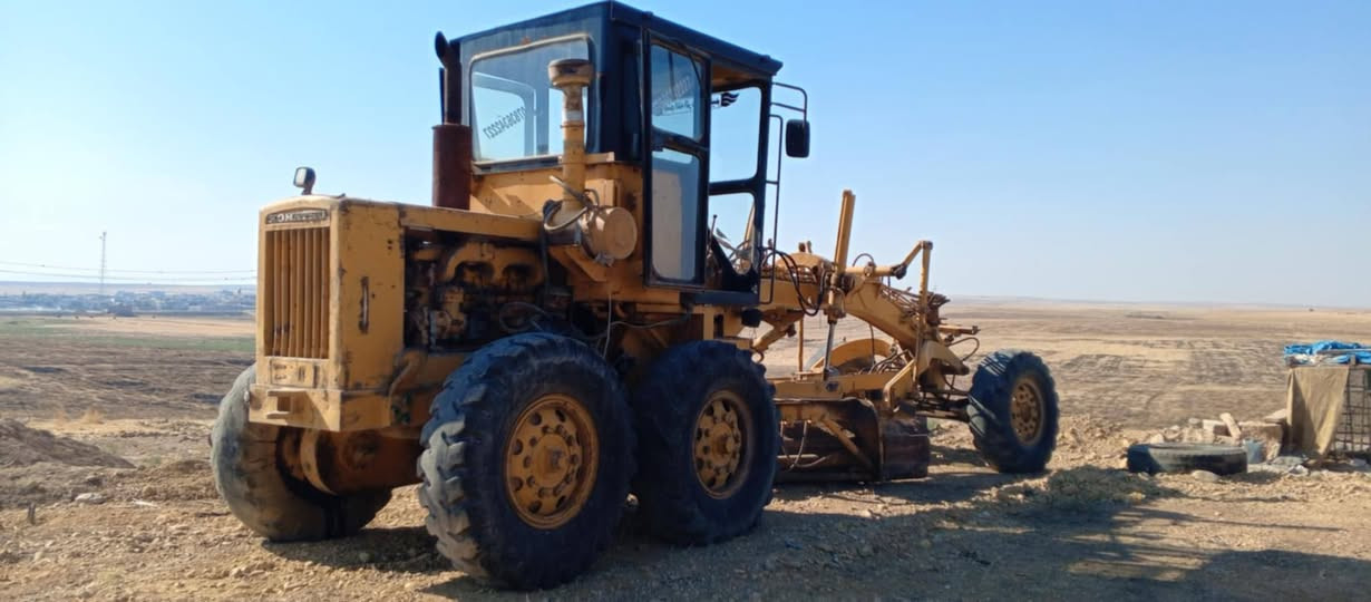 للبيع
كوماتسو حجم 37 

موديل 81

السعر 15 
رقم نجف اصفر

***********
