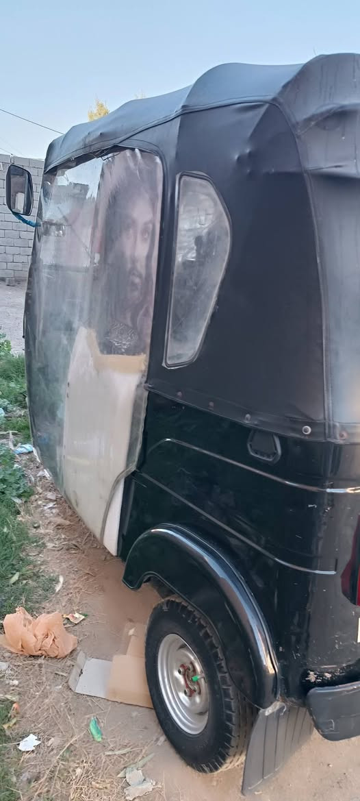 موديل ٢٢
الكشر كفاله 
خياسات يرادلها تعمير 
 تكتك خير من الله 
اكسل مكينه خير من الله  
***********
