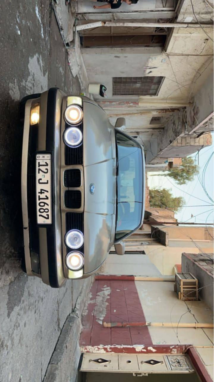 بيم 1991  525 كبس كير عادي  سنويه هزه جديدا السعر 48 $ شرط التحويل كابون بانزين ..تفاصيل اكثر اتصلل
***********
***********
