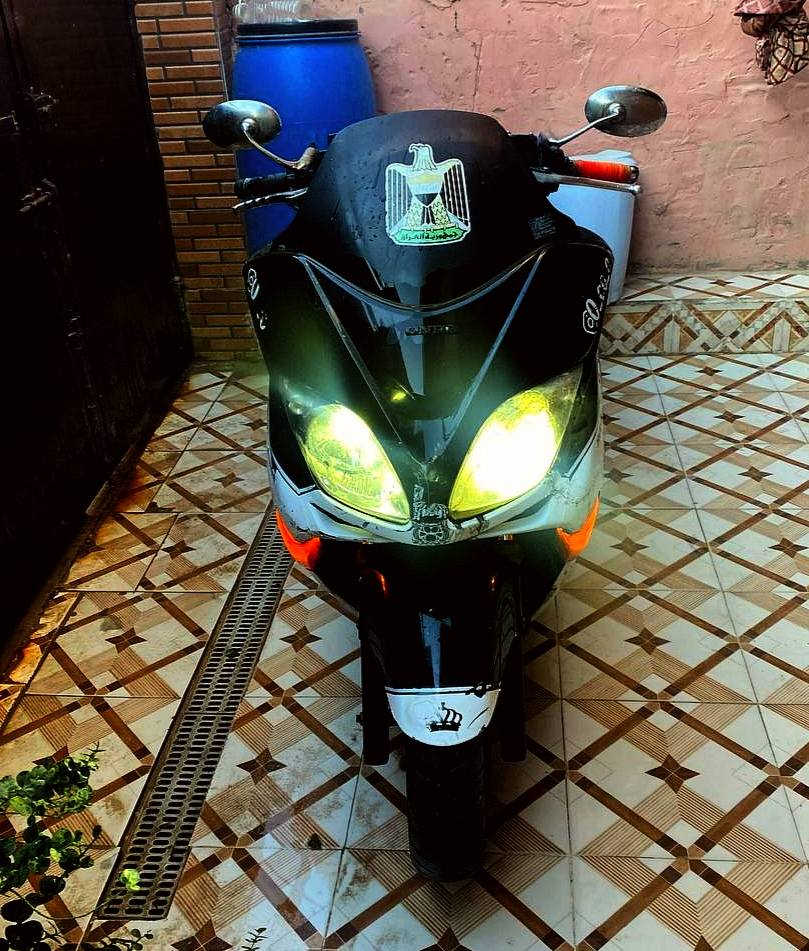 السلام عليكم للبيع فورزه 0.8
الدراجه عميه .كهربايات كلهه شغاله 
بيها منضومة زنون عالي ناصي. 
اشاير شغالات دبل اشاره هم كيوجه كلهن شغالات.مروحه. دبلات كدام وره كلها شغاله سايد بريك شغال 
ستان صفح كهربائي 
محرك 250.
محرك ناعم شلعه ومعدل كلش حلوات 
تايرات جدد مبدلهن .  دراجه كامله من كلشي 
مطلوب واريد ابيعها. متوازي كلش 
السعر:475وبيه مجال 
المكان: كربلاء شارع الحر  
الرقم:*********** 
 واتساب موجود
