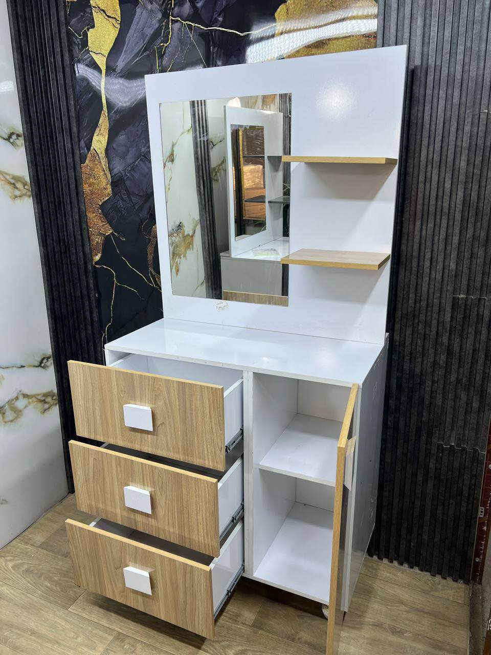 ميز تواليت شغل درجة اولى

 السعر125 الف 

الارتفاع ١٩٠ سم 
عرض ٩٠ سم 
عمق ٤٥

😇😇😇😇
توصيل داخل بغداد مجاني 
اطراف 10
محافظات 15

#شركه3R ⭐️ ⭐️ ⭐️

توصيل داخل بغداد مجاني 
اطراف 10
محافظات 15

#شركه3R ⭐️ ⭐️ ⭐️ بغداد, العراق


**إذا كنت صاحب هذا الإعلان وتريد حذفه لأي سبب، رجاءا أرسل رسالة إلى الدعم الفني**