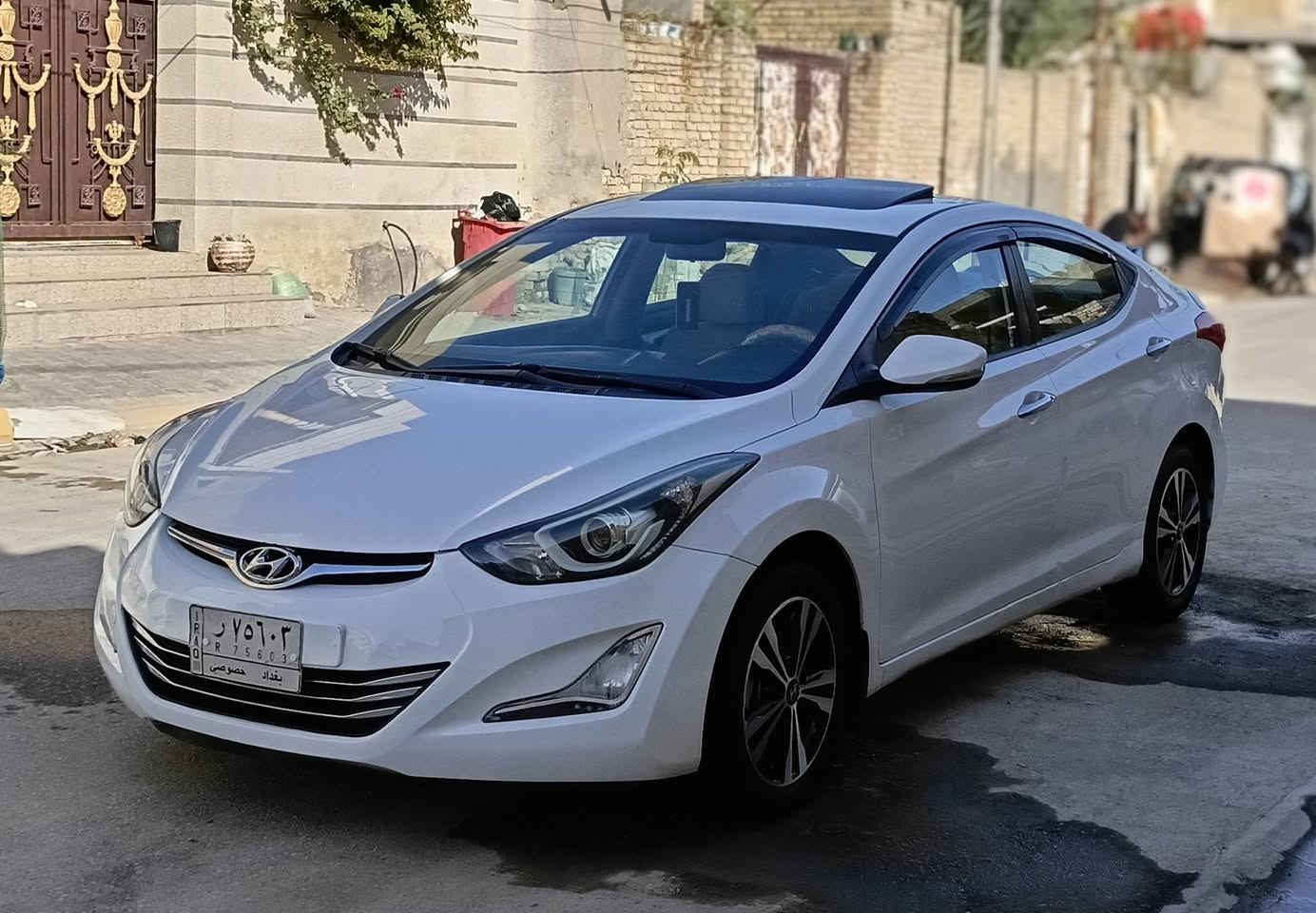 سلام عليكم سياره هيونداي النترا موديل السياره 2014 خليجيه رقم بغداد مشروع وطني سنويه  جديده السياره جاهزة من كلشي مكان سياره واسط السياره مكفولة كفالة عامه من ضربة كص نقل جثه والوصولايات والصبغ قطعه واحده فقط بدون دواخل مكينه ولكير مكفولات تبريد شغال 1800السياره فول مواصفات فتحه سقف تحكم استيرن اشاره بلمري السياره اي نقص مابيه حداديه خلفي امامي جديده تخم تاير جديد سعر السياره 115 ورقة بيه مجال حك جيه رقم موبايل صاحب سيارة موجود بلنشر 
***********
