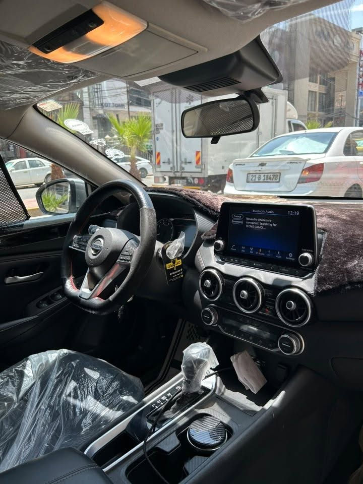 سلام عليكم
سنترا 2022 
🛑وارد امريكي موصفات SV
رادار امامي وجانبي
تشغيل عن بعد 
تحكمات ستيرن 
تدفئه كشنات وستيرن 
قياده ذاتيه 
انظمه قياده سبورت وايكو 
ويل كروم حجم 16
لايتات زينون 
بصمه تشغيل 
بصمه ابواب 
شاشه نظام كاربلي واندوريد
🛑ضرر بيها باب خلف نفر مبدل وربع باب نفر صبغ فقط  يعني بجم كبس وخلف كبس
🛑ماشيه 50 الف كيلو متر فقطط
هزه جديد و رقم اربيل جديد باسمي شرط التحويل 
للاستفسار ***********
