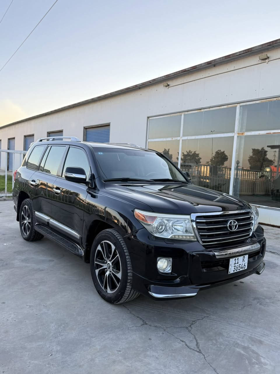 يالله 
سلام عليكم
للبيع لاندكروز(15)فطيم ‎اُصــلي
رقم :-بغداد
العداد:190   
المواصفات :-
سلايت 
ثلاجه
5كامرات 
مثبت سرعه
تحكم استيرن
8ايرباك
جلد اصلي
دفلوك
4جام اوتو
حساس امامي خلفي 
كامره خلفي بلادي 
نضام ترحيب بشعار LAND CRUISER
3كلوبات جوه دوسه فقط بل بريم يجي 
جام امامي بلادي بدون كسر
مرايه شفط
كشن كهربا
فورميكا 
يدات مطعم ابيض استيل بلادي
تبريد مركزي 
اناره جوه كشن بلون ازرك يجي بل بريمي 
تخم تايرات جديد
مرايه فوتو
مرايه خارجي قلاب
كفاله عامه  
زراك لايت
سعرها 425وبيها مجال 
مكان سياره بغداد راشديه 
***********
***********
