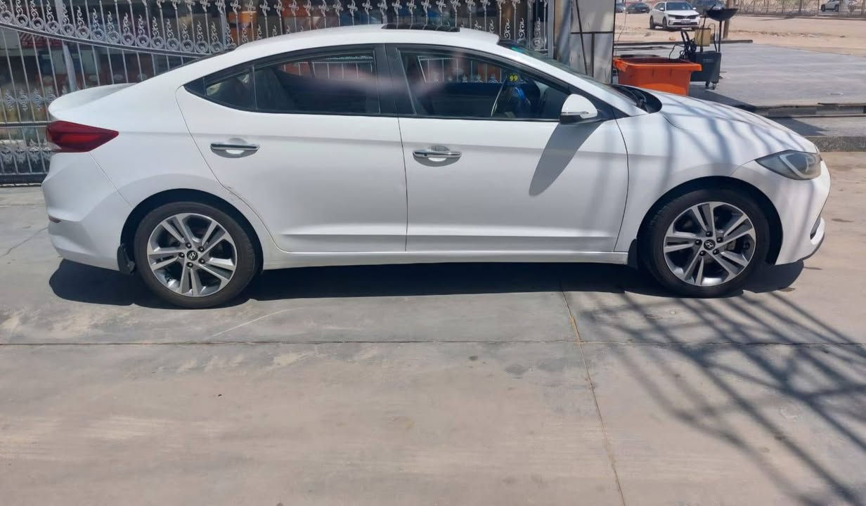 النترا 2019 خليجي (سوبر) 
فول مواصفات للاخير 1/1
مكينه 2000 دوش المرغوب بوضع الشركة 
مكفوله كفالة عامه عدا الدعاميه الاماميه مصلحه وكارت بالباب الامامي 
ماشيه 93 الف حقيقي شرط الفحص 
رقم بغداد مشروع وطني باسمي تحويل مباشر 
 مكان السياره البصره 
للاستفسار ***********
. 
. 
✅علق تم يصلك السعر خاص مباشرةً ⚡💰⚡💰⚡
. 
. 
. 
. 
. 
💥اذا كنت تريد نشر سيارتك تواصل معنا عبر الصفحه.
