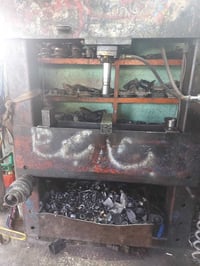 بريس كهربائي ٢طن ونص ٠٧٥٠٨٨٠٧٠٤٨