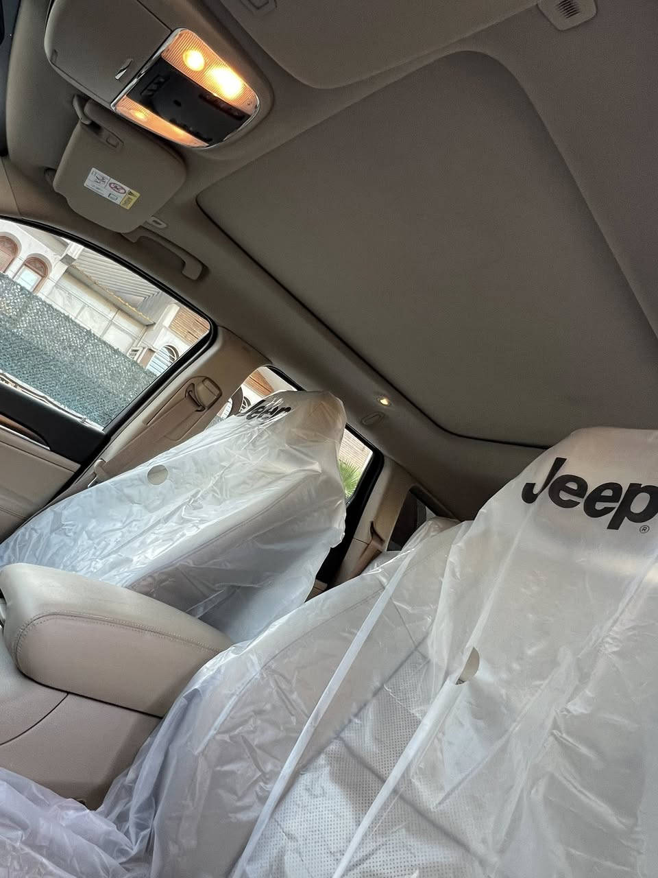 السلام عليكم للبيع او مراوس بلاندكروز فقط 12 او 13
2017 خليجي مكفول فقط بارد اصبعين 
فول 1/1 لمتدد
ماشيه 61  حقيقي
اسبير منازل 
غير متواجد عل فيس 
العنوان الكراده ***********
